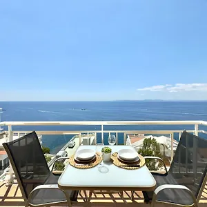 Marina 3 Roses